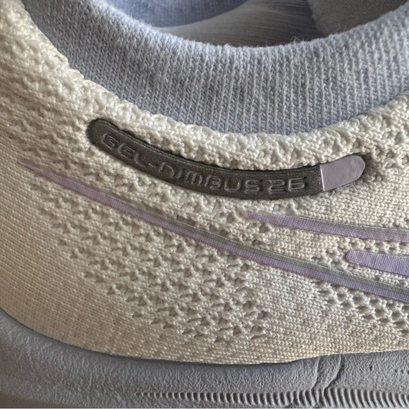 ASICS Gel-Nimbus 26 Lilac/White Athletic Shoes, women-8, good condition! - Picture 4 of 6